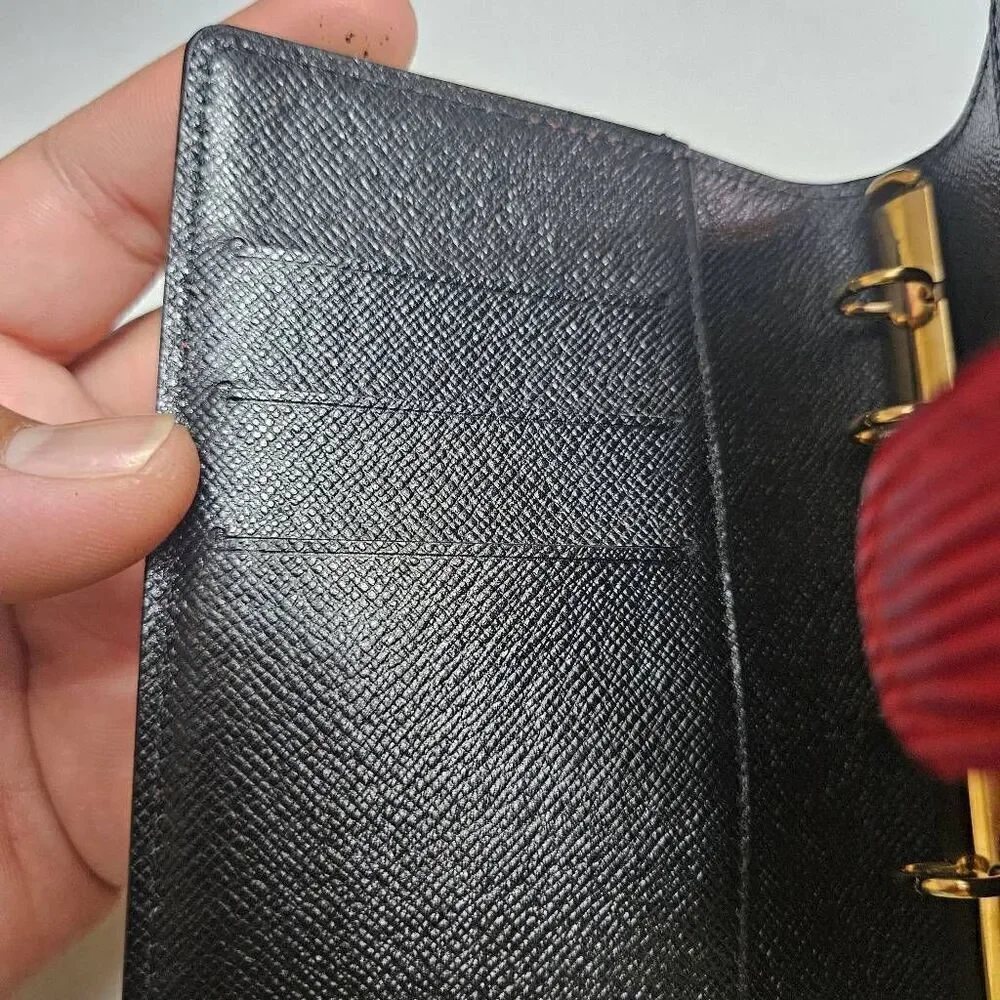 Louis Vuitton epi agenda wallet